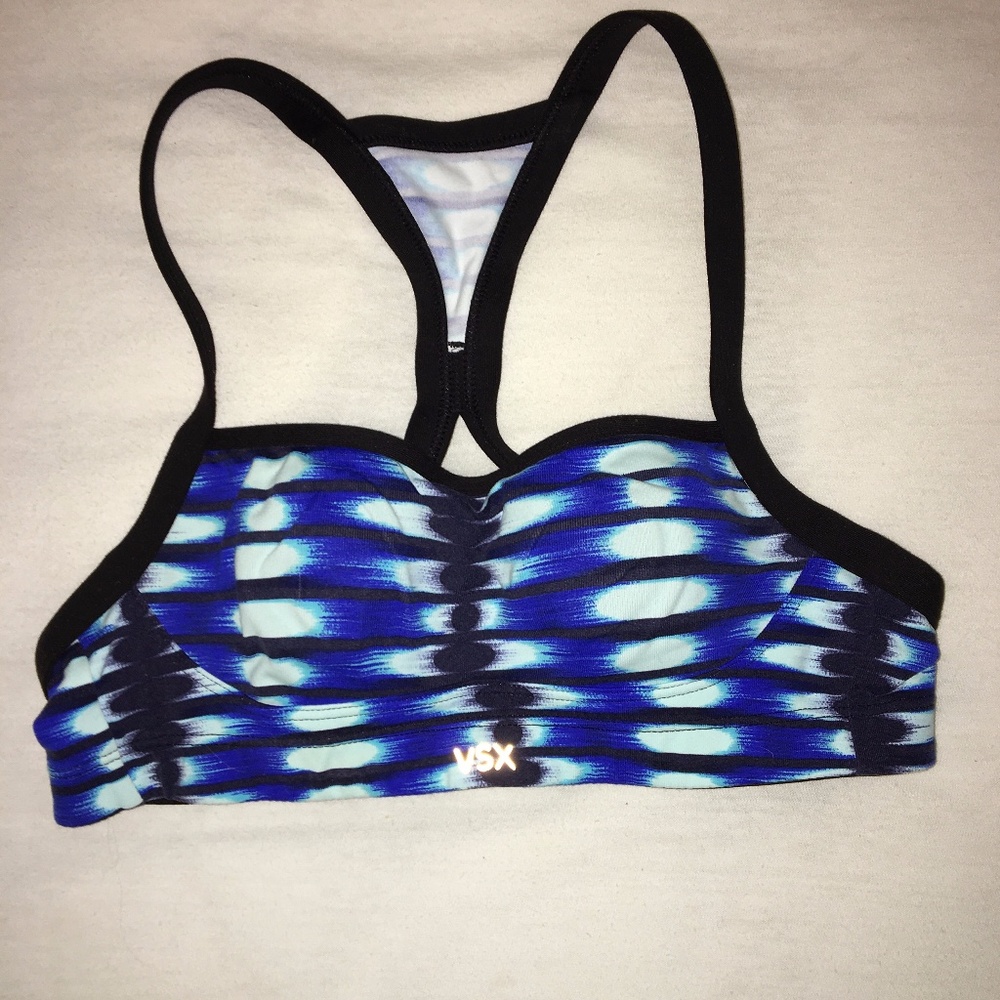 padded  sports bra
